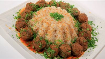 فيديو.. برنامج على قد الأيد يقدم طريقة عمل كفتة أرز