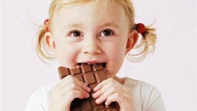 حلاوة مولد النبي  بتهدد ابنك .. الحلويات تؤدي لهذا الأمر أثناء النوم