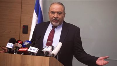 كيف علقت صحف إسرائيل على إساءة ليبرمان للمصريين؟