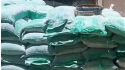 ضبط أمين مخزن استولى على 850 كيلو دقيق مدعم بالبحيرة 