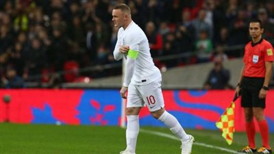 روني يهاجم زملائه القدامي في منتخب إنجلترا