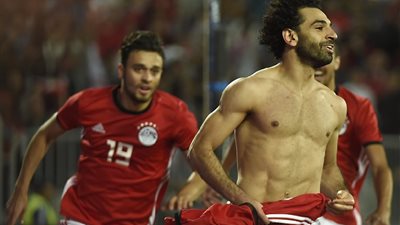 نجم نيجيريا السابق : محمد صلاح سيصبح أفضل افريقي في التاريخ