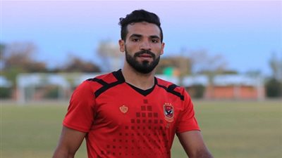 طبيب الأهلي يكشف موقف إسلام محارب من مواجهة الوصل الإماراتي