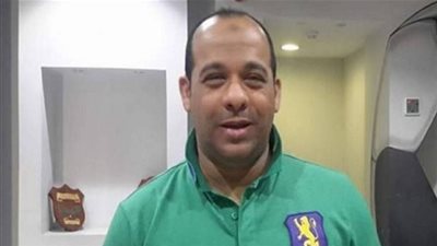 وليد صلاح الدين مرشح للعمل في قطاع الكرة بالأهلي