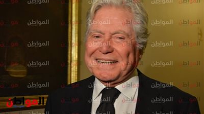 صور| حسين فهمى يشارك في حفل ختام المهرجان القومي للسينما المصرية
