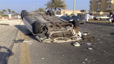 مصرع 4 أشخاص وإصابة آخر في انقلاب سيارة ملاكي بشارع رمسيس