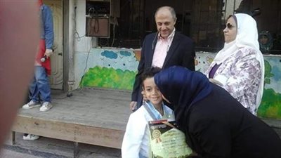 تكريم مؤمن معوض بعد تأهله لبطولة الجمهورية للكاراتيه