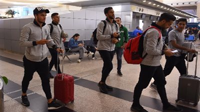 بعثة الأهلي تطير إلى الإمارات لمواجهة الوصل