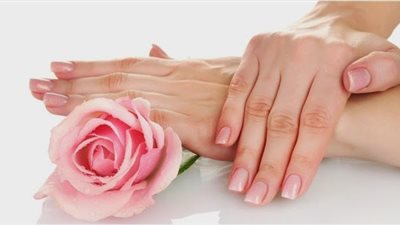 حاسة أنها خشنة .. حيل منزلية لعلاج جفاف اليدين بسهولة