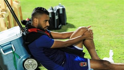 إصابة حسام عاشور في تدريب الأهلي بالإمارات