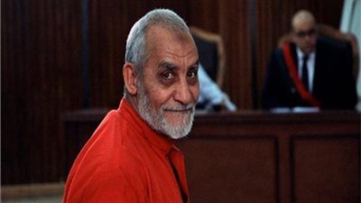 أبرز محاكمات اليوم .. التمويل الأجنبي ومحاكمة بديع والمتهمين بمقلت طفل إوسيم