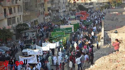 صورة .. وحدها بين أبناء الطرق الصوفية في مصر لكنها ونسانة
