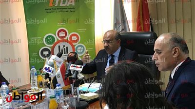 صور.. جهاز تنمية التجارة الداخلية يجتمع بممثلي السلاسل التجارية الخاصة