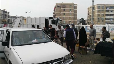 إزالة 84 حالة إشغال بالطريق العام في حملة بكفر البطيخ