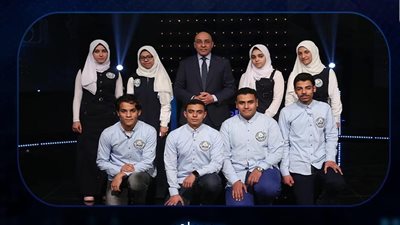 مدرسة برق العز الثانوية تتأهل للنهائي ببرنامج العباقرة