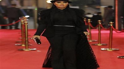 رانيا يوسف ترد على منتقديها بمهرجان القاهرة  