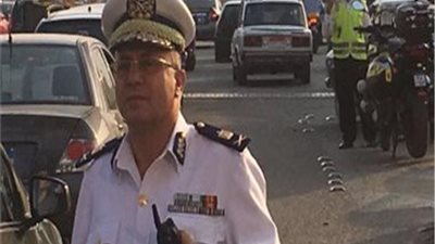 مدير المرور..  يطمئن علي رحلات المواطنين في جولة تفقدية 