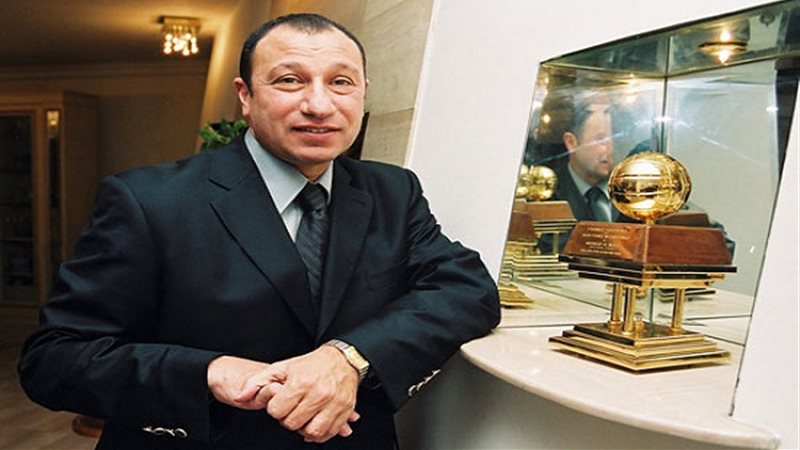 محمود الخطيب رئيس