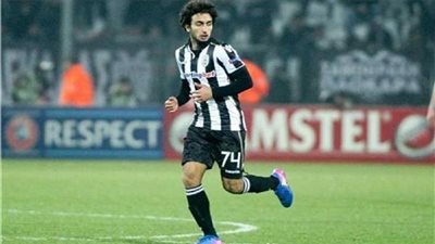 تجميد عمرو وردة في باوك وعرضه للبيع