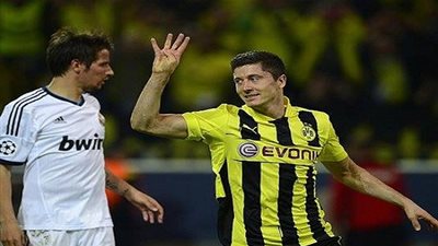 قصة صورة.. ليفاندوفسكي يذل ريال مدريد برباعية تاريخية