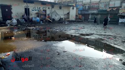 صور| مياه الأمطار تغرق شوارع شبرا وأهالي الحي يستنجدون بشركة الصرف الصحي