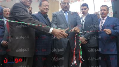 صور| نقيب الصحفيين يفتتح  معرض  زايد بمؤسسة الأهرام 