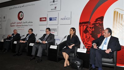 وفد غرفة مواد البناء يشارك بملتقى الأعمال المصرى اللبنانى فى بيروت