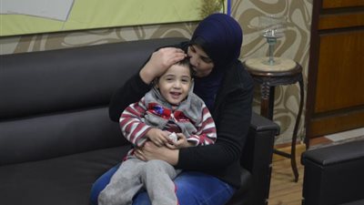 أجهزة الأمن تنجح فى إعادة طفل مختطف بالإسكندرية تم بيعه في دمياط