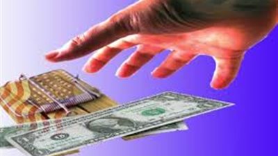 سقوط مندوب شركة يزاول نشاطا غير مشروع في النقض الأجنبي وبحوزته 4250 جنية سوداني