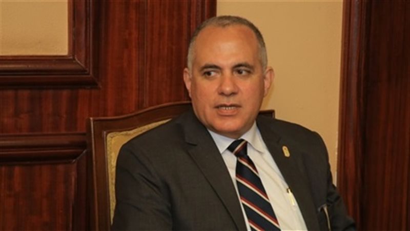 وزير الموارد المائية
