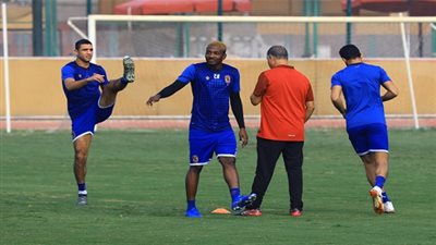 برنامج تأهيلي لـ 8 لاعبين في الأهلي