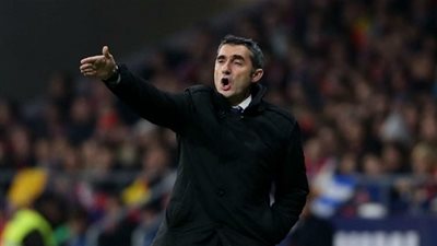 فالفيردي يتحدث عن أسباب إصابات برشلونة وموقف راكيتيتش وكوتينيو