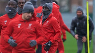 محمد صلاح يزين قائمة ليفربول لمباراة باريس سان جيرمان