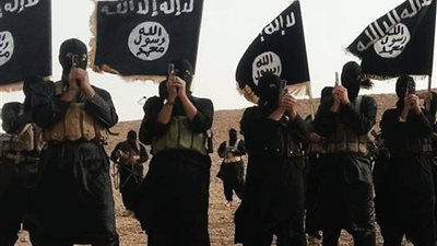 موسكو: داعش يستعد لضرب قوات سوريا الديمقراطية بالأسلحة الكيمائية 