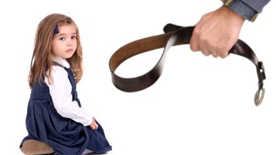 إنفوجراف| 76% من الرجال وأكثر من نصف النساء يعاقبون أطفالهم بدنيًا