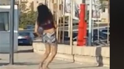 اوعى الملبن .. فتاة ترقص لمدة 126 ساعة متواصلة والسبب !