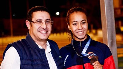 إبراهيم الكفراوي يشارك في مراسم تكريم أبطال السباحة بالأهلي