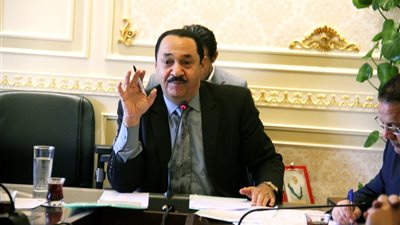 النائب بدوي النويشي: موافقة السكة الحديد بتوقف القطار الصباحي 974 بالواسطى