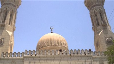 خطيب بالفيوم: قول الحق والاستقامة يحققان خيرية الأمة وخيرية نبيها