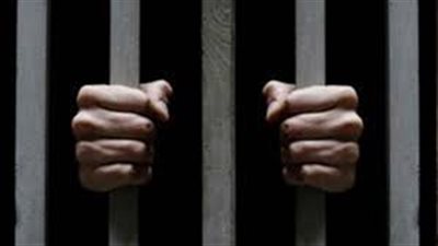 ضبط لصين بمحافظة البحر الأحمر اعترفا بارتكاب 3 وقائع سرقة