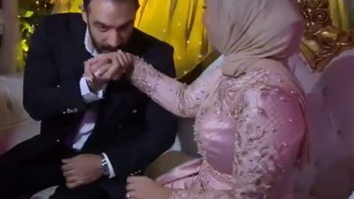 صور| ماجد المصري يحتفل بخطبة ابنته