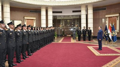فيديو وصور.. تخريج دفعة ضباط متخصصين بحضور وزير الداخلية