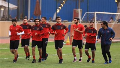 الأهلي يستعد للجونة بمران ترفيهي