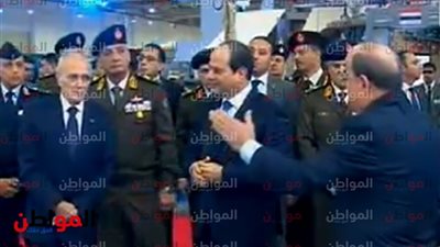 بث مباشر.. تفقد السيسي معرض 