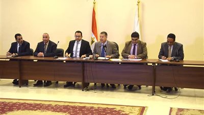  الزيادة السكانية المطردة على طاولة المجلس الإقليمي للسكان ببني سويف 