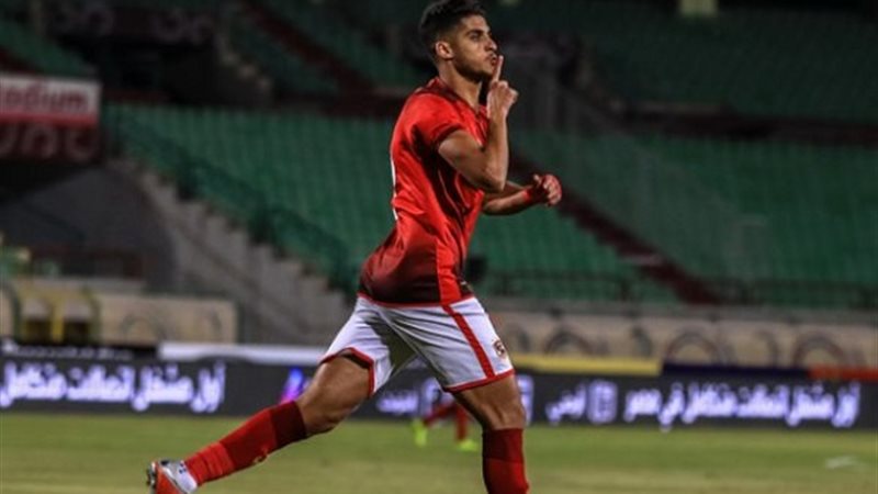 الشيخ  ينتظم في المران