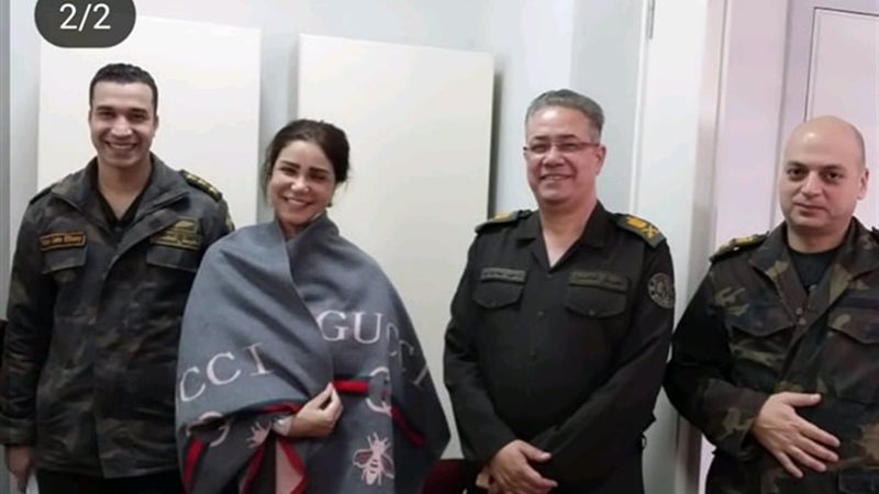 ايناس عز الدين 