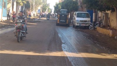 صور.. رئيس مدينة إطسا يوجه بسرعة عمليات شفط مياه الأمطار من الشوارع 