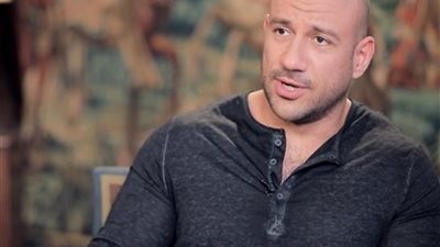  فيديو| أحمد مكي  يتحدث عن مرضه .. ليس له علاج   