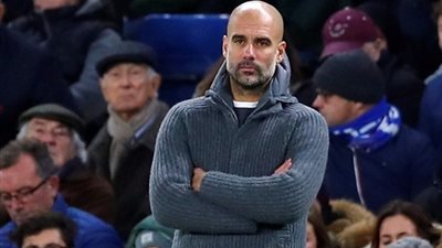 جوارديولا يبدي غضبه من إدارة مانشستر سيتي